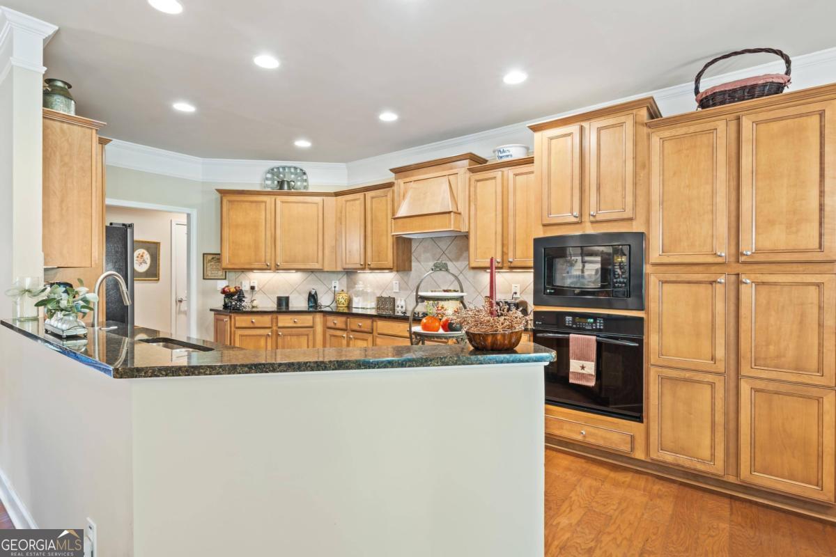 1151 Water Front Road Property Photo 29