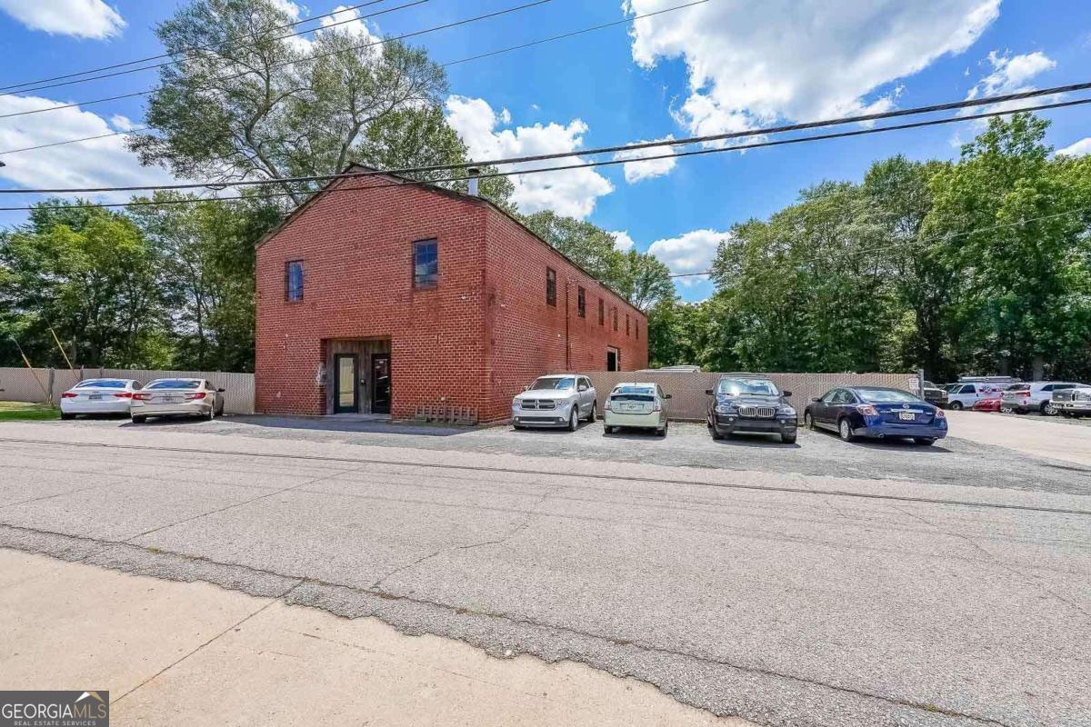 250 Cleveland Street Property Photo