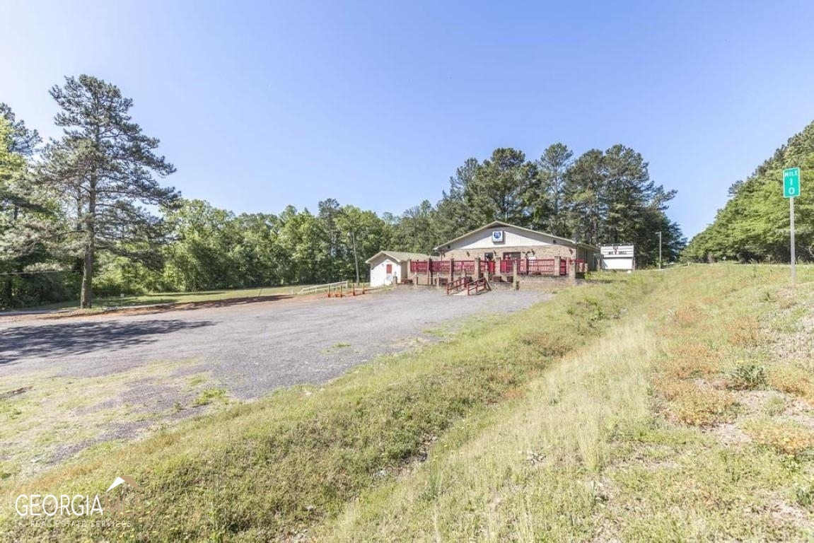 1182 Hwy 83 S Property Photo 1