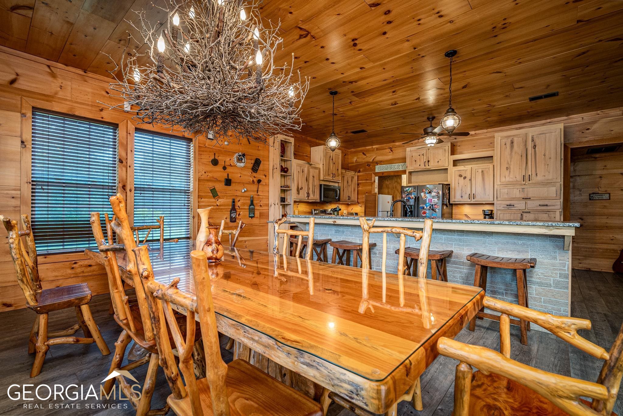 947 Bellhouse Road Property Photo 4