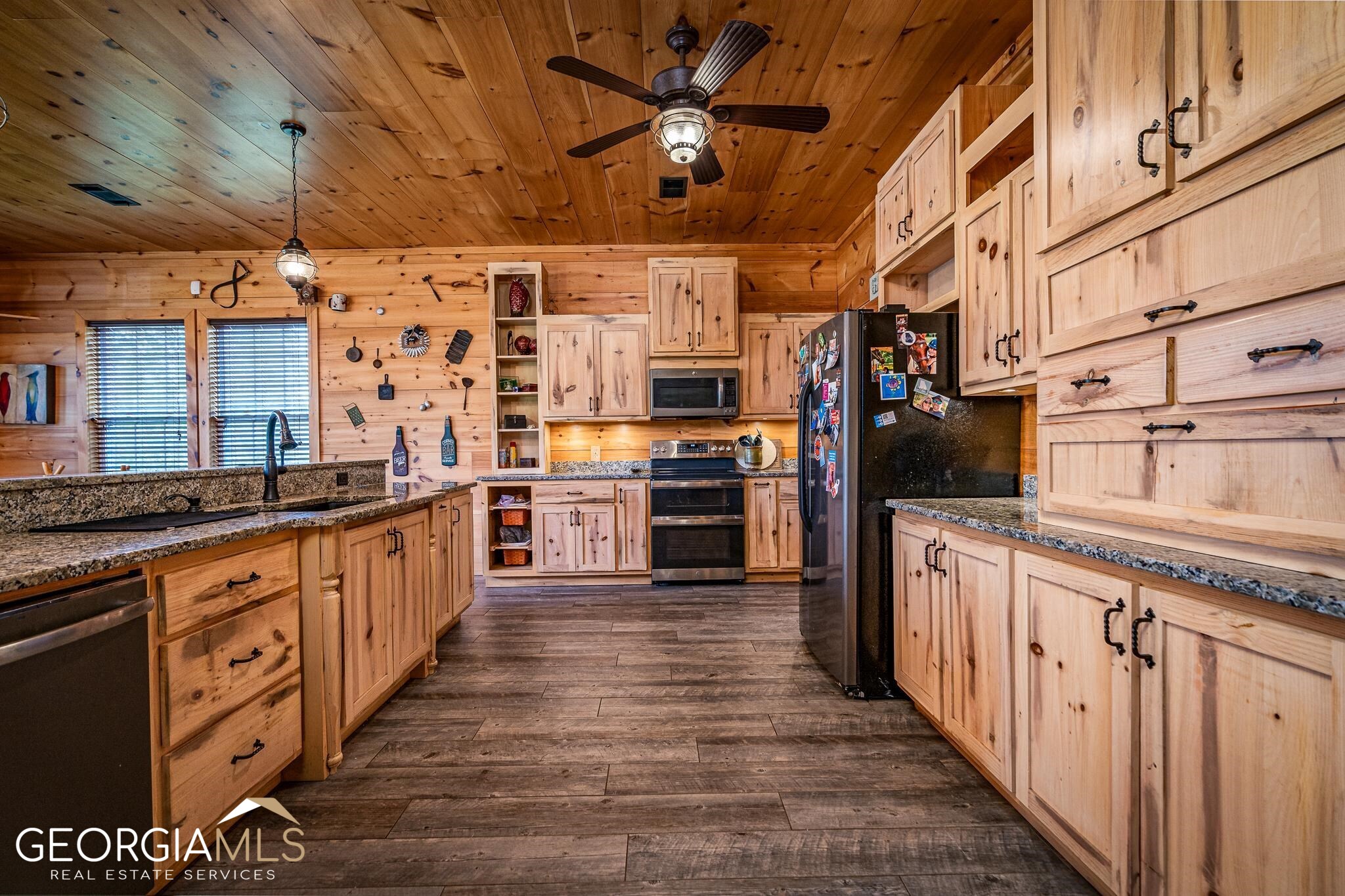 947 Bellhouse Road Property Photo 11