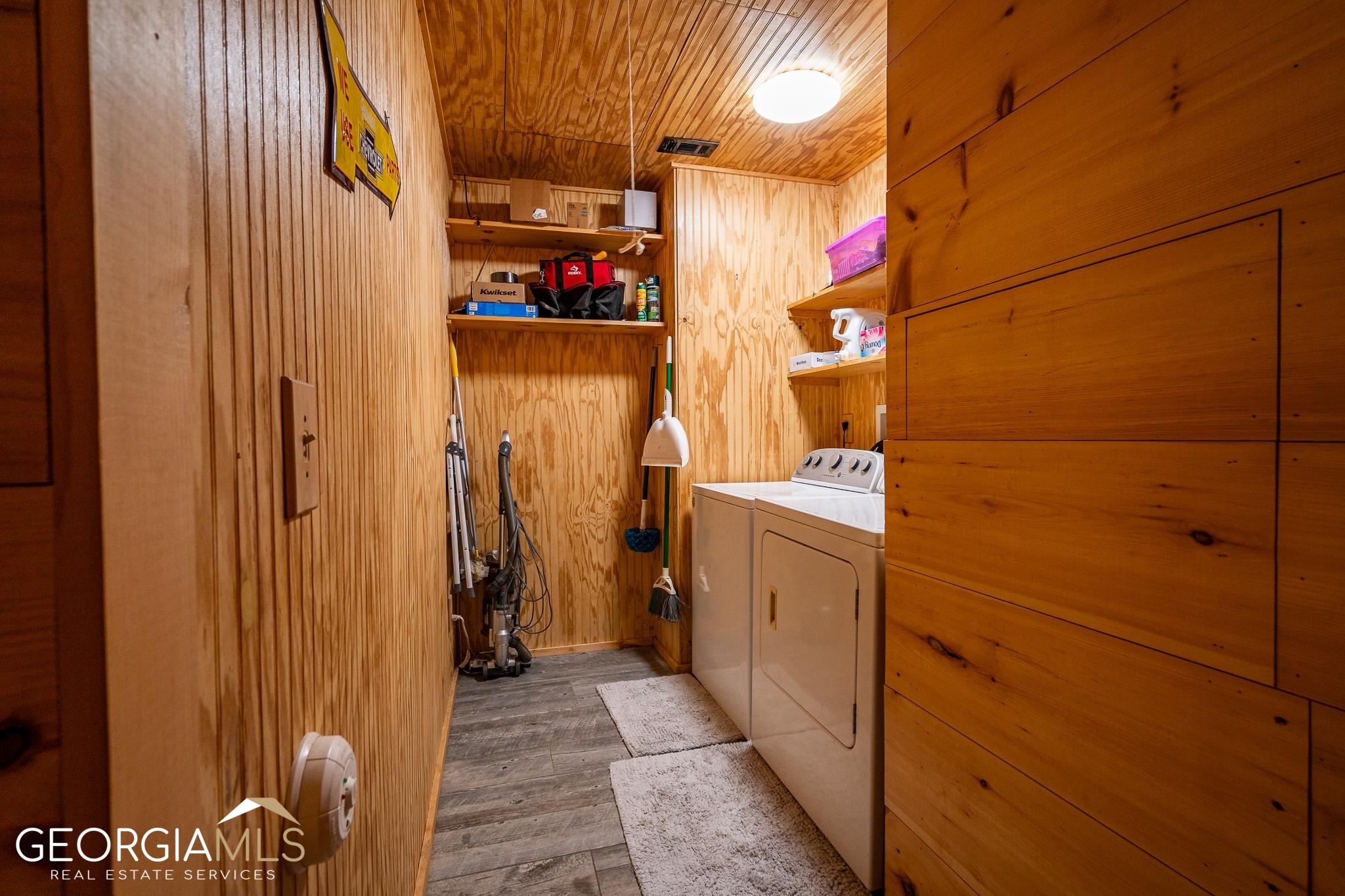947 Bellhouse Road Property Photo 12