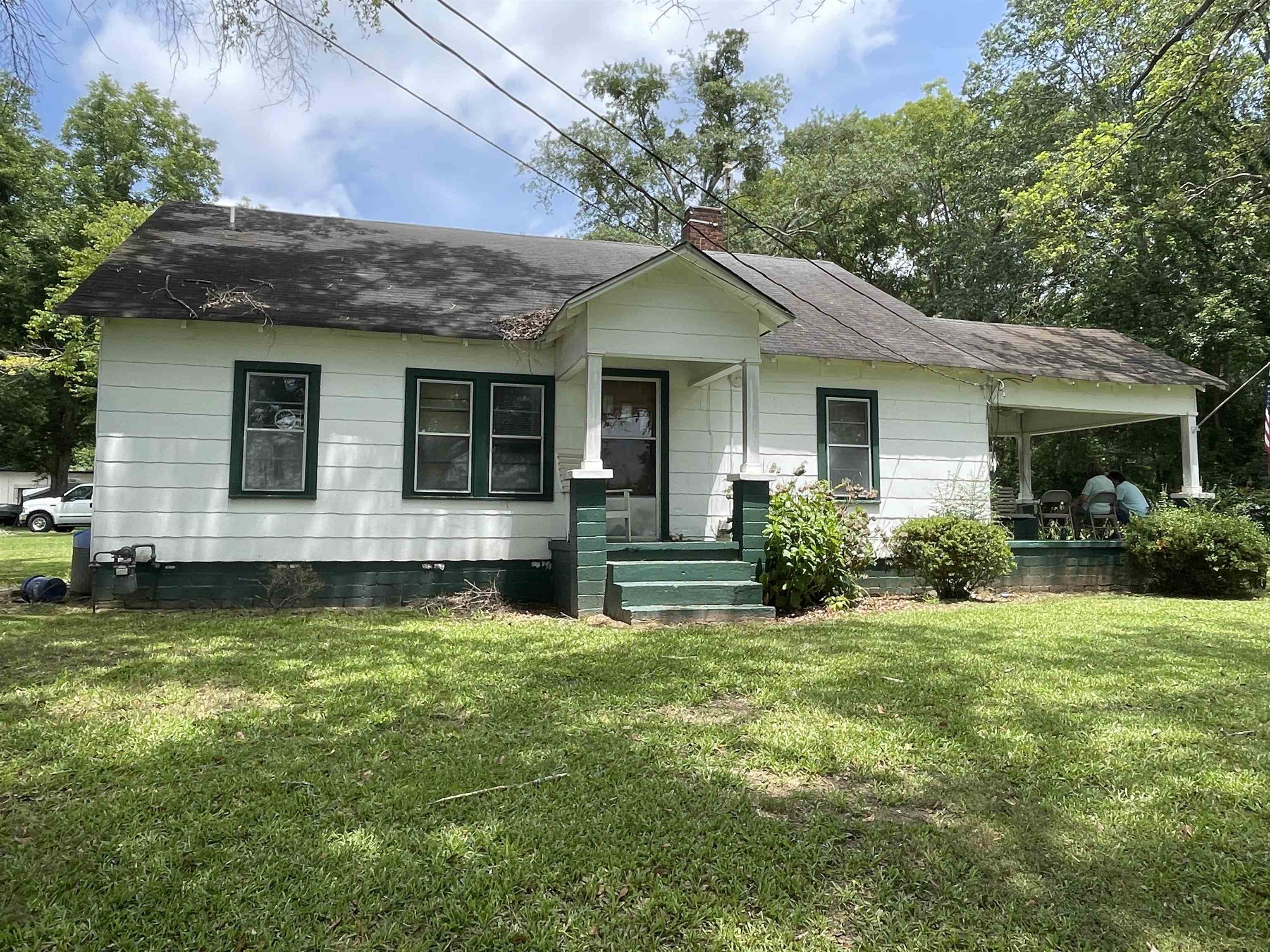 1314 E Hwy 166 Property Photo