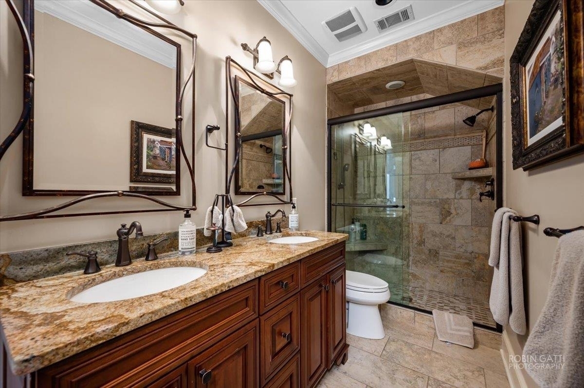 144 Howard Oaks Property Photo 56