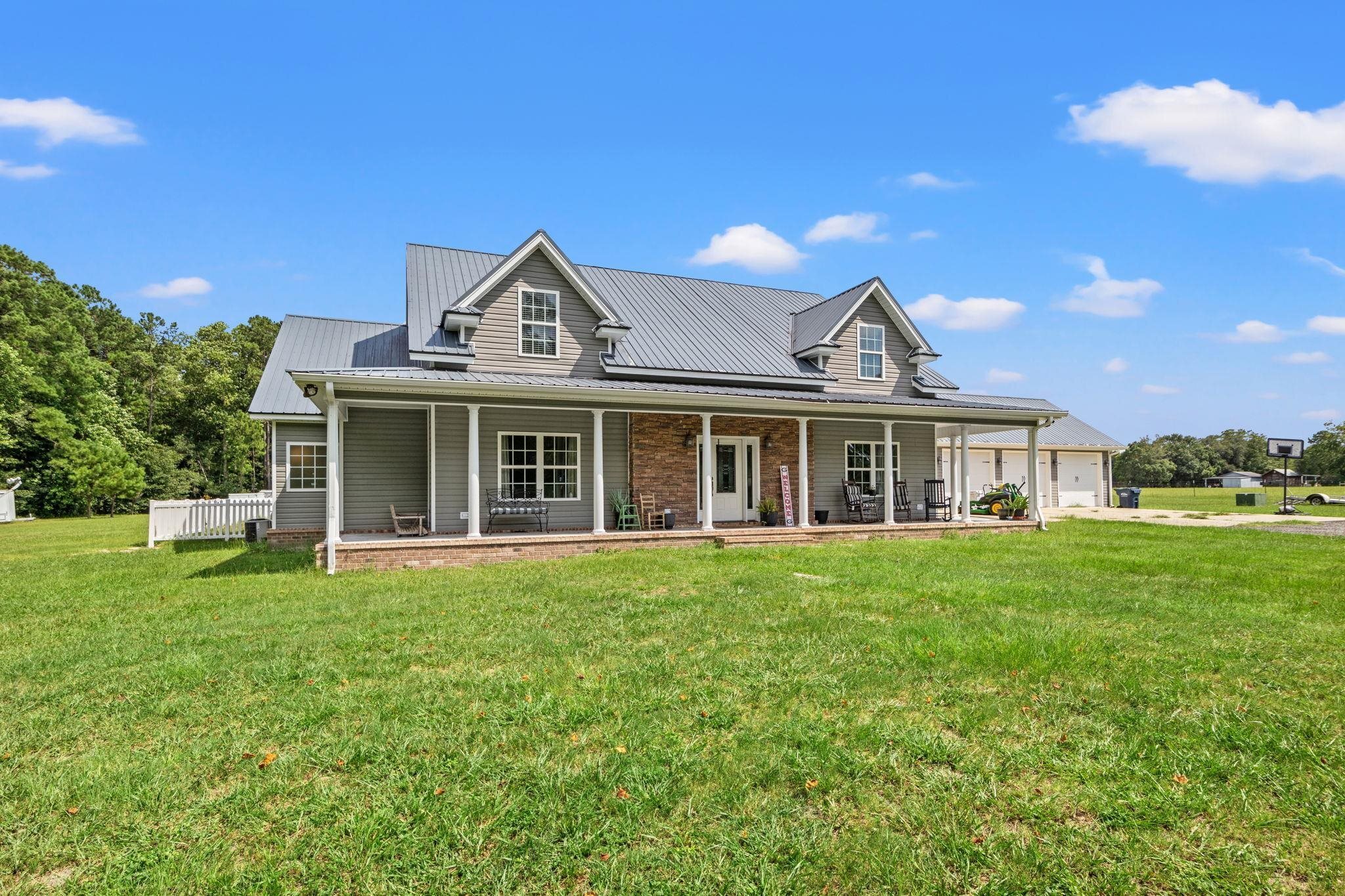 399 Gowen Drive Property Photo