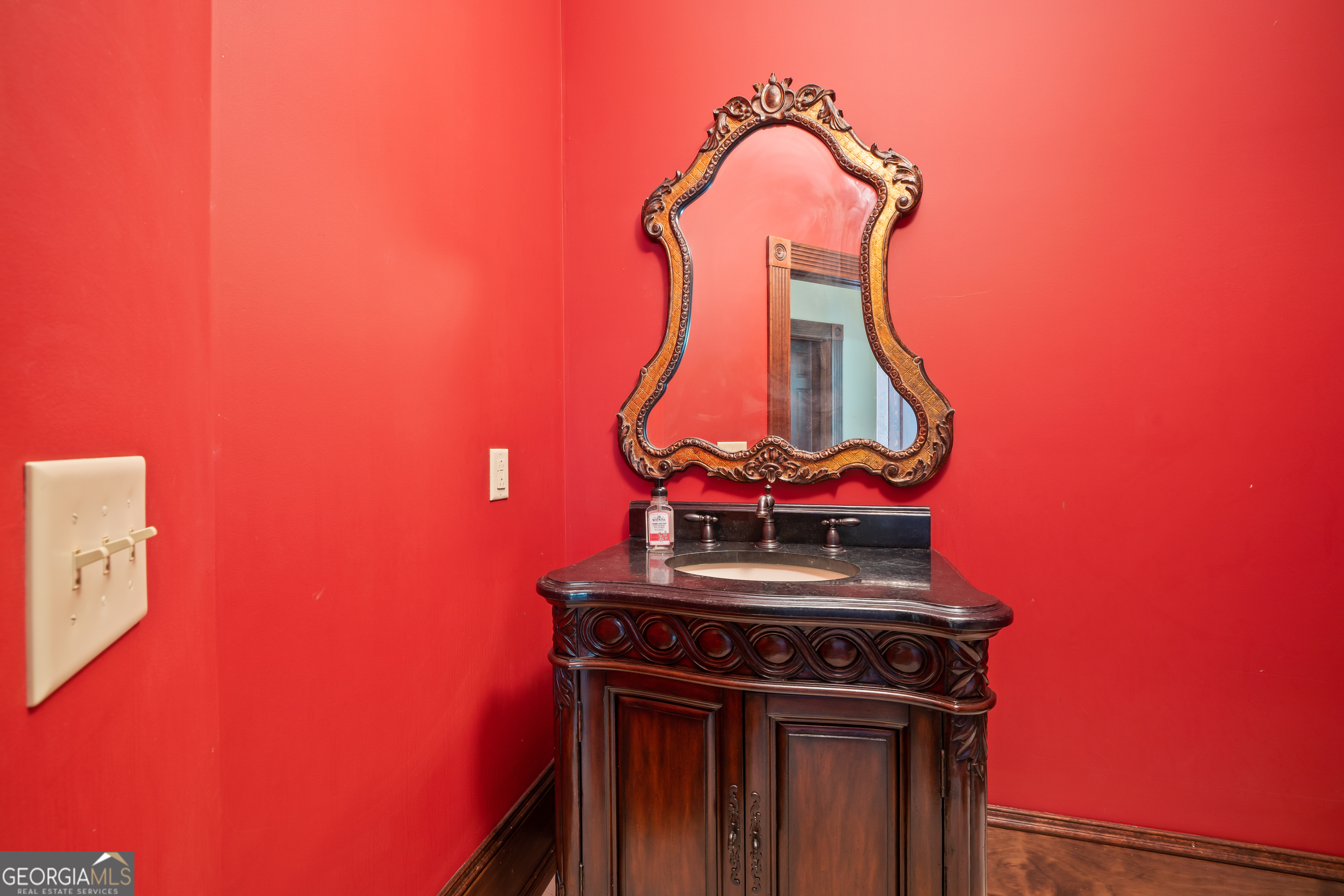6020 Rivoli Drive Property Photo 38