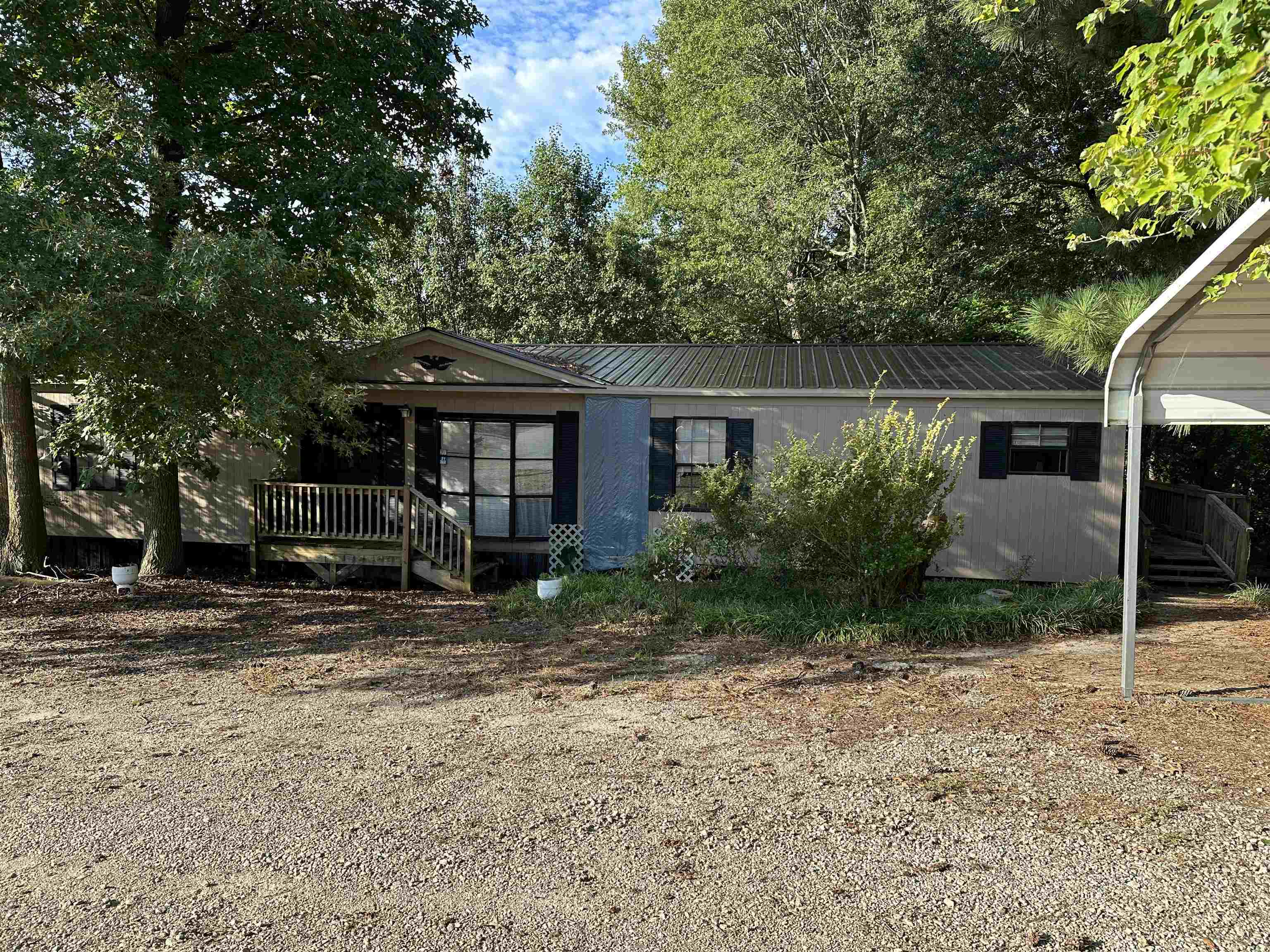 1635 Bond Avenue Property Photo