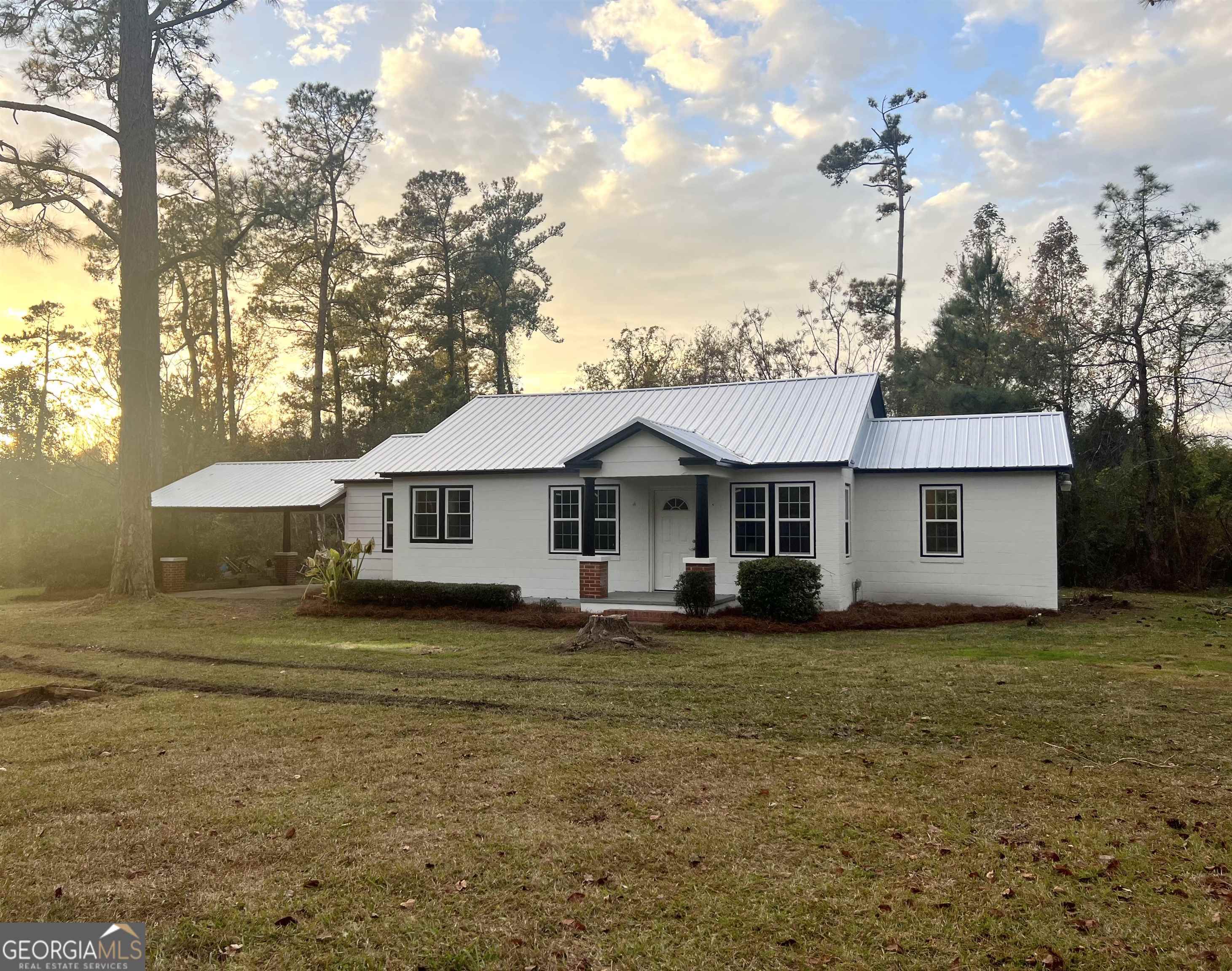 906 W Ogeechee Street Property Photo