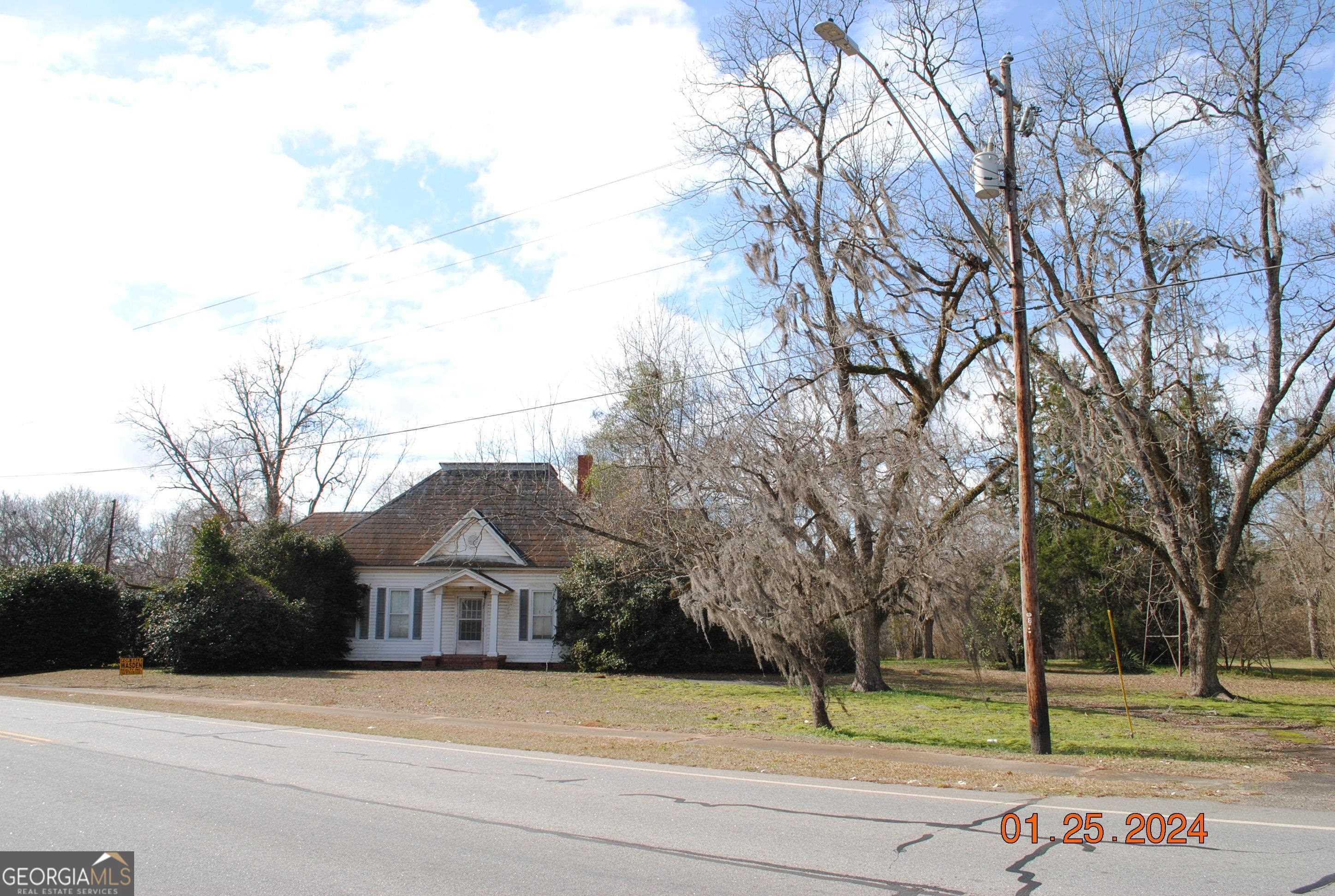 7782 Church Street Property Photo
