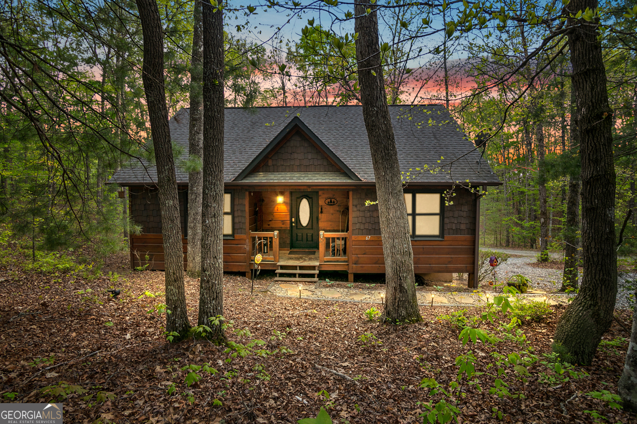 Cabin Country Real Estate Listings Main Image