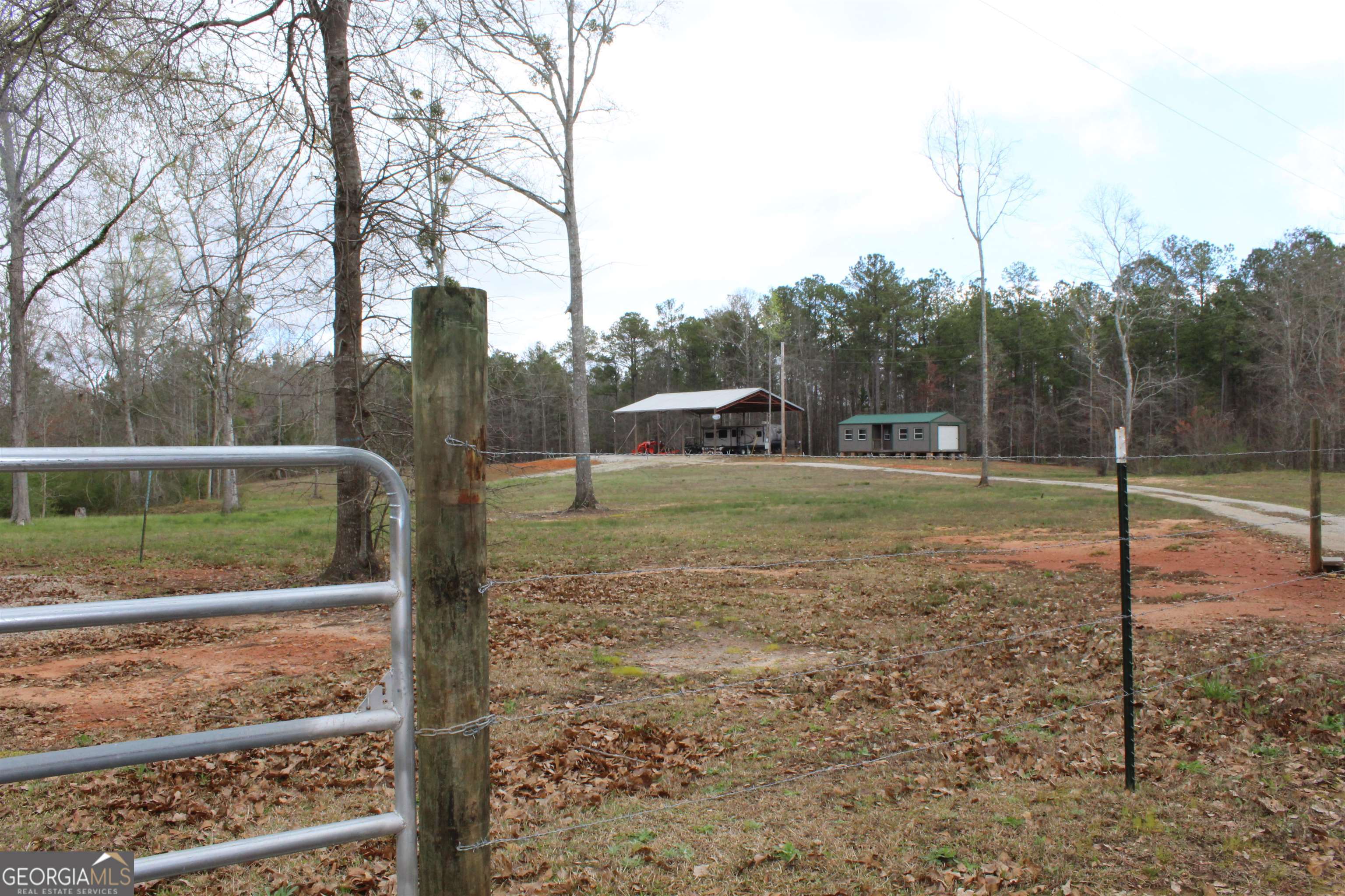 1014 County Road 265 Property Photo