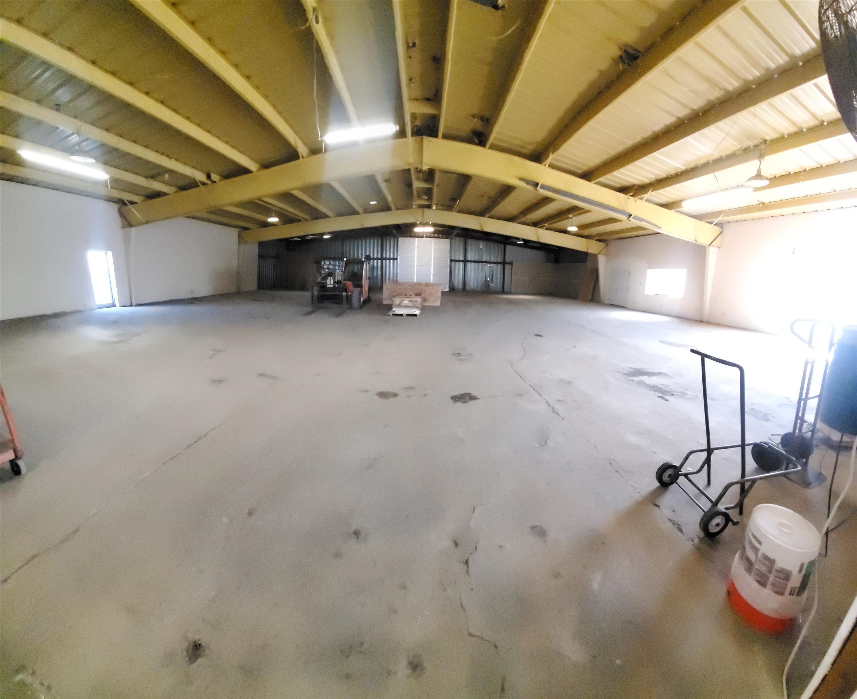 2210 Highway 6&50 Property Photo 5