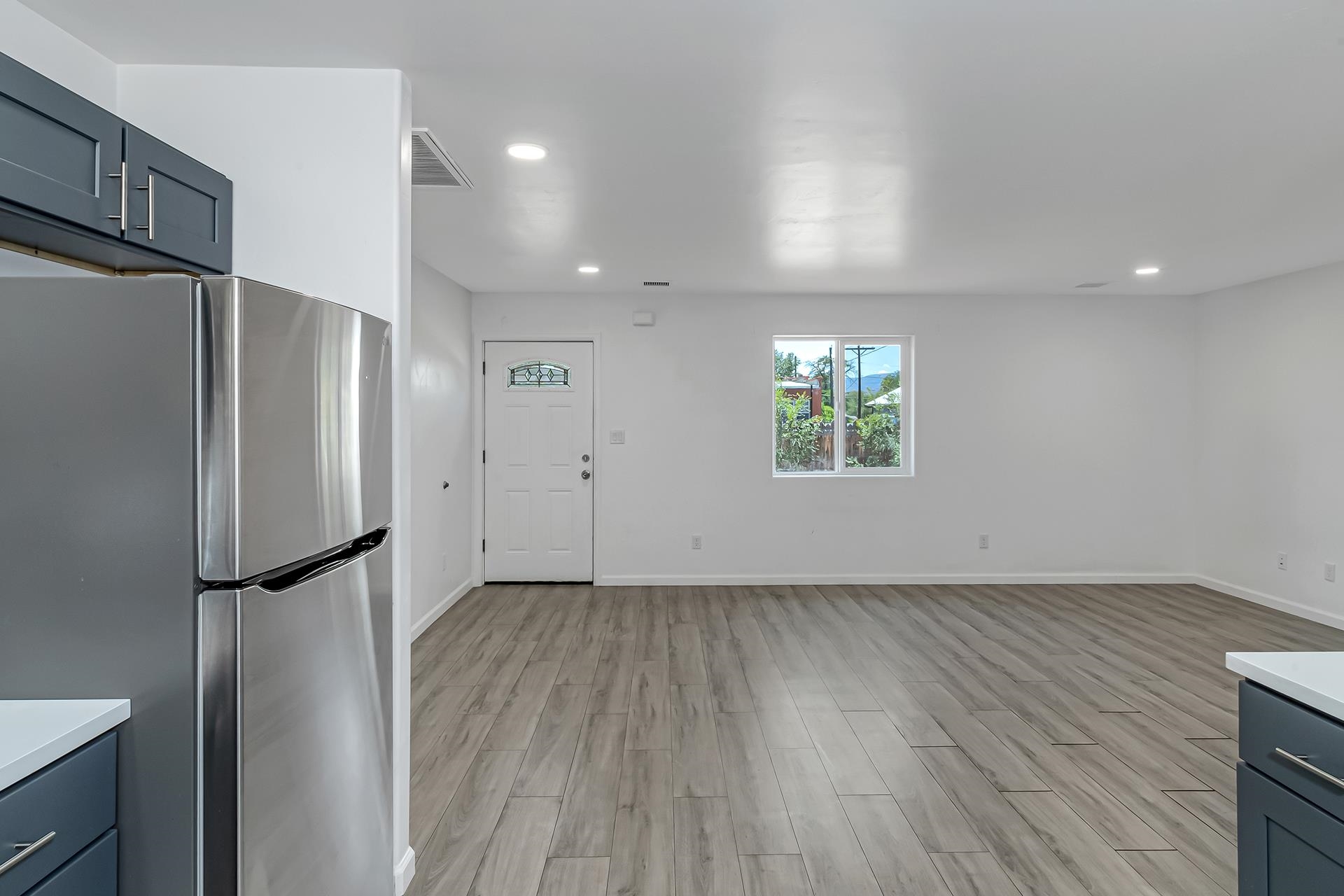 1445 Texas Avenue Property Photo 13