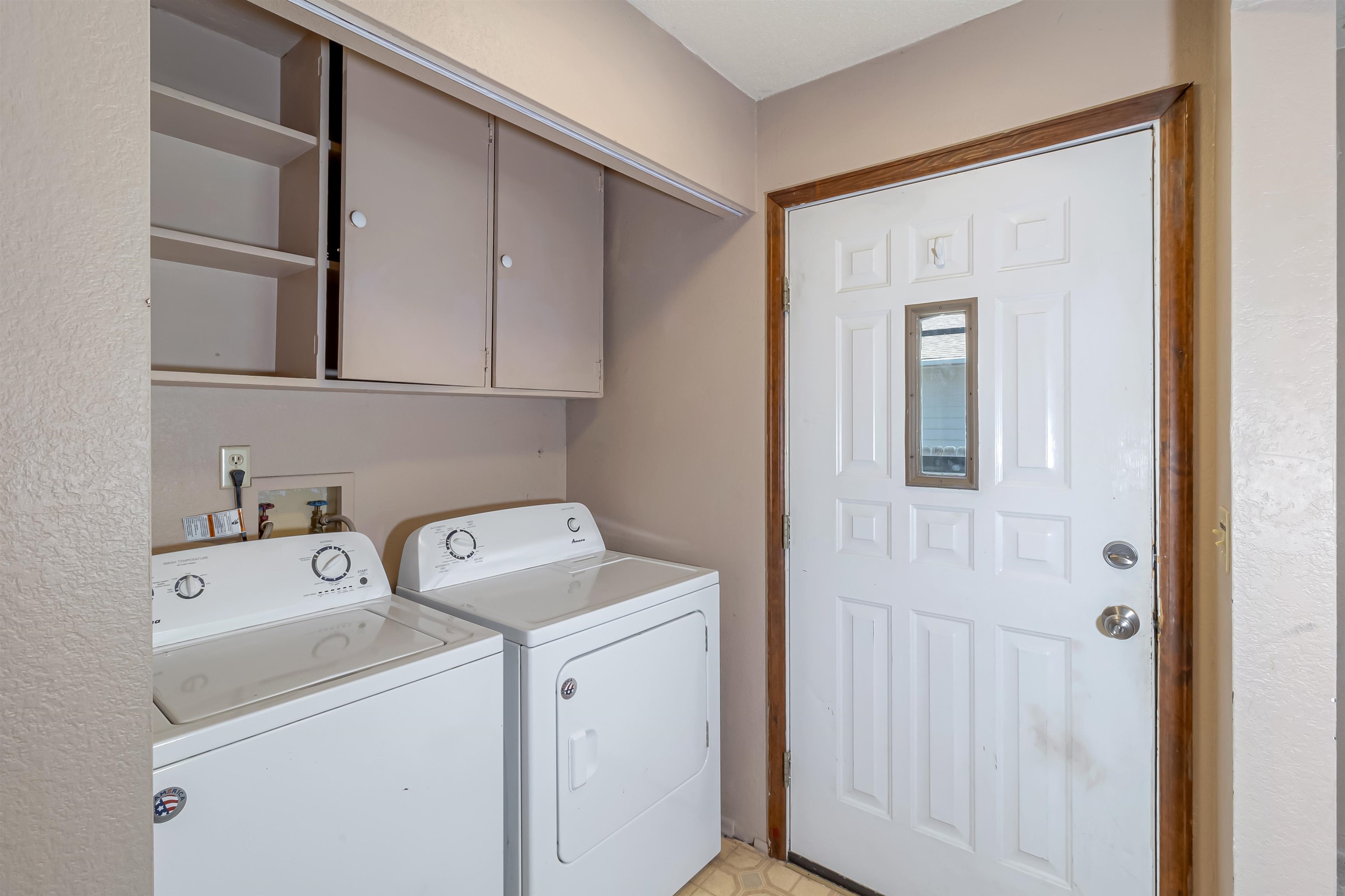 1445 Texas Avenue Property Photo 28