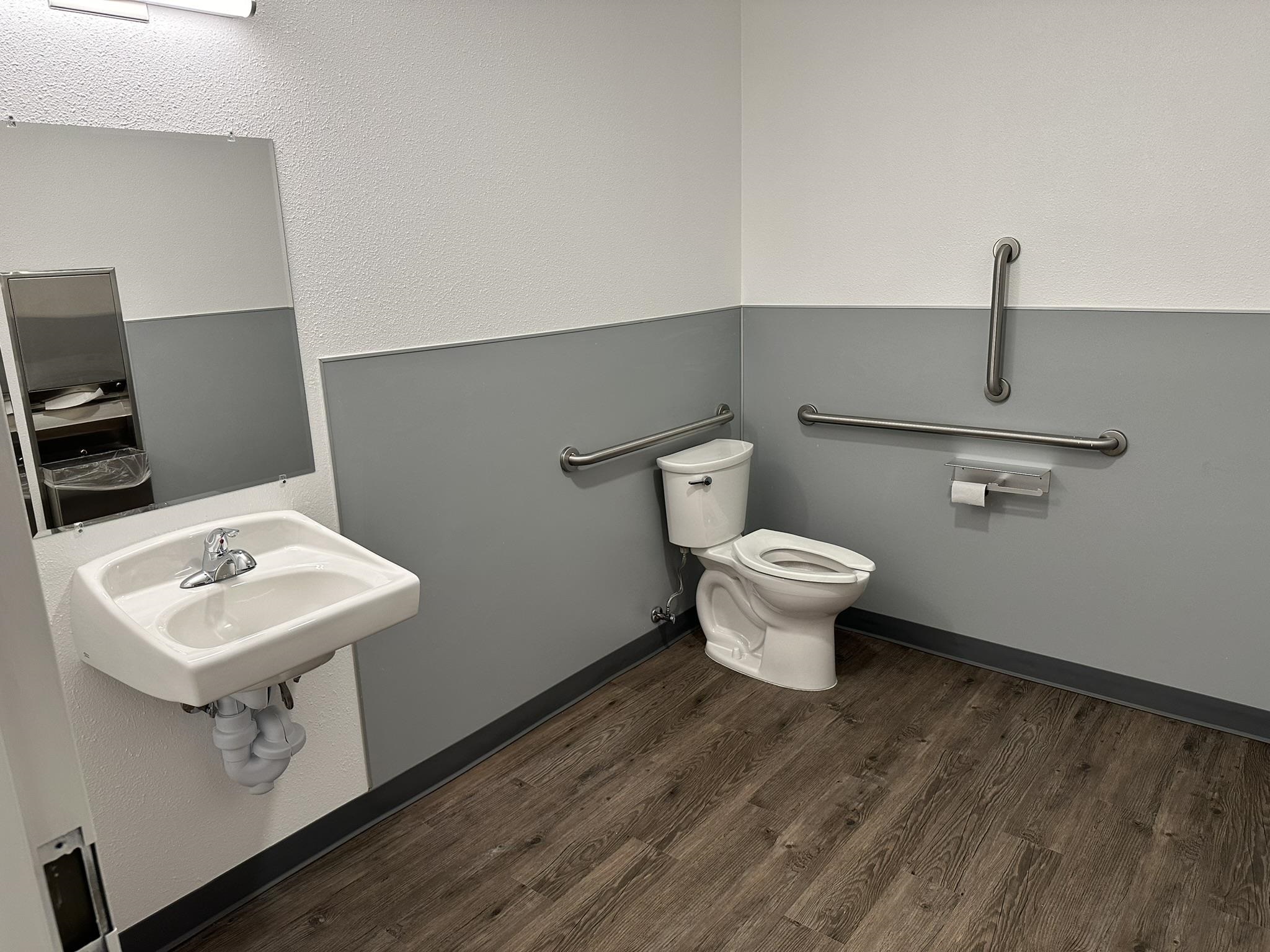 561 25 Road Property Photo 12