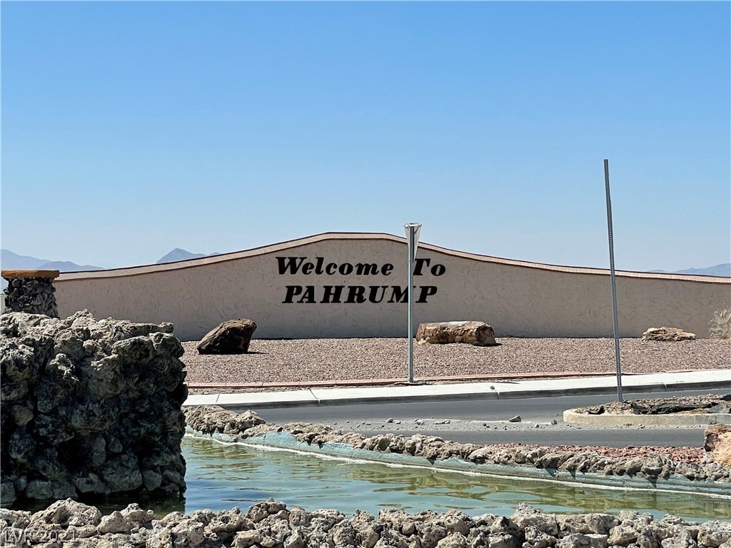 2200 Iron Horse Street Property Photo 2