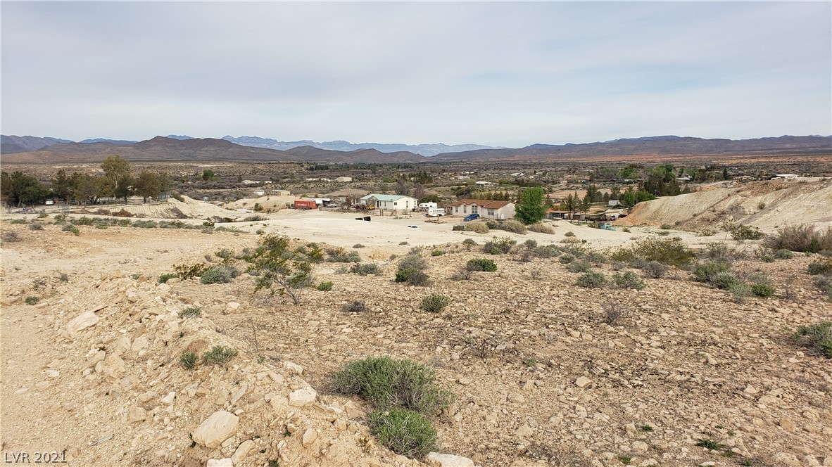 0 Property Photo 32