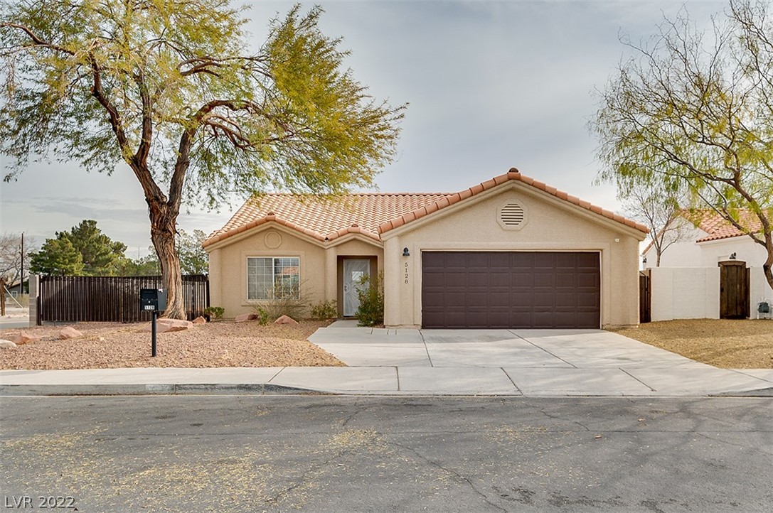 5128 Golfridge Drive Property Photo 1