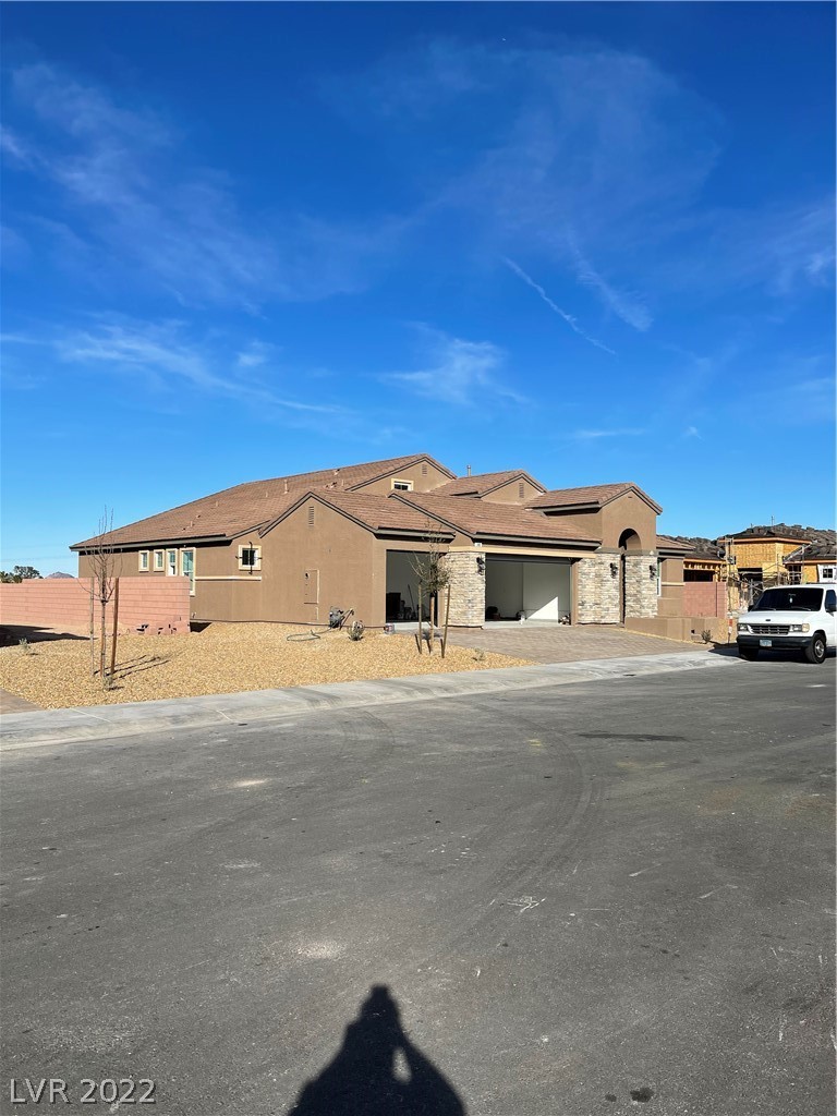 140 Hafen Canyon Avenue Property Photo 1