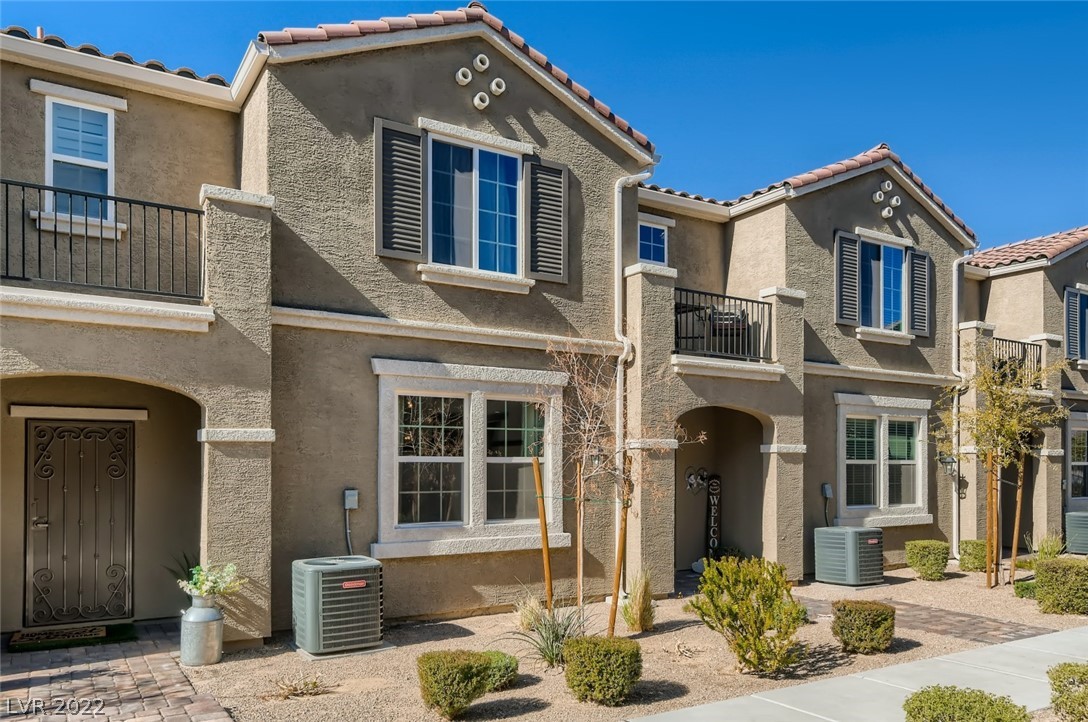 1199 Narrow Gorge Court Property Photo 1