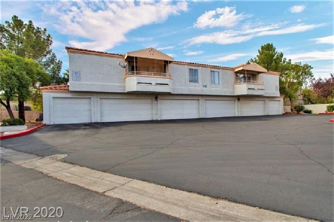8452 Boseck Drive 255 Property Photo 1