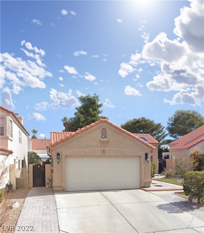 86 Megan Drive Property Photo 1