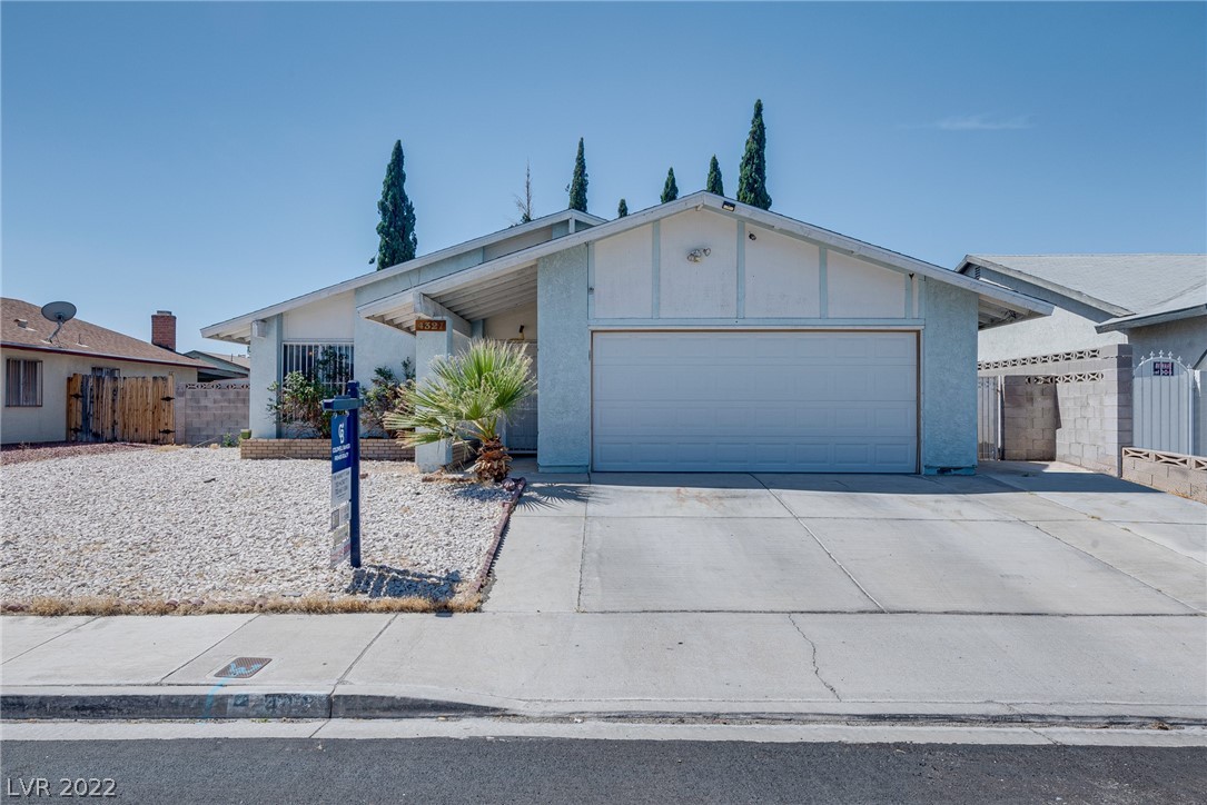 4321 Rosebud Circle Property Photo 1