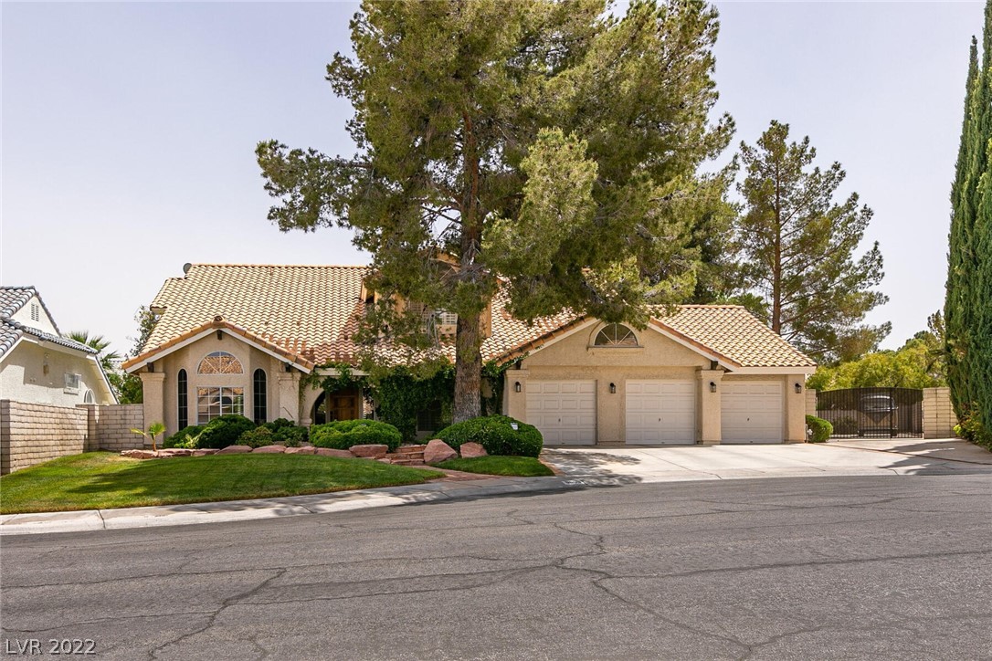 9609 Runaway Court Property Photo 1
