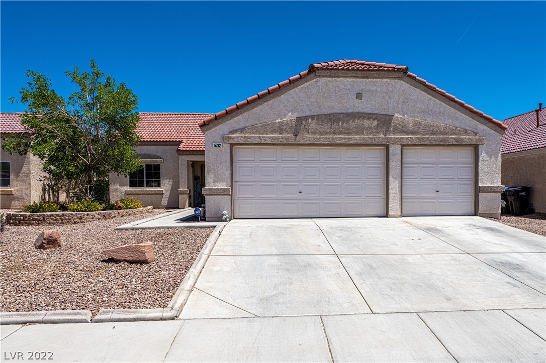 5732 Kona Mountain Street Property Photo 1
