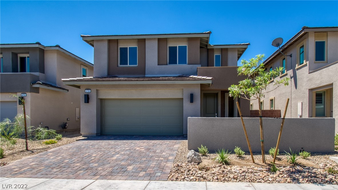 9709 Sapphire Rim Avenue Property Photo 1