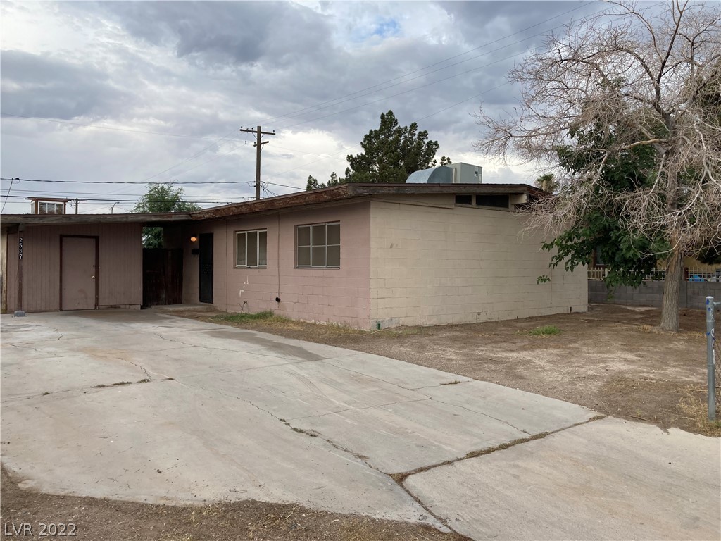 2537 Flower Avenue Property Photo 1