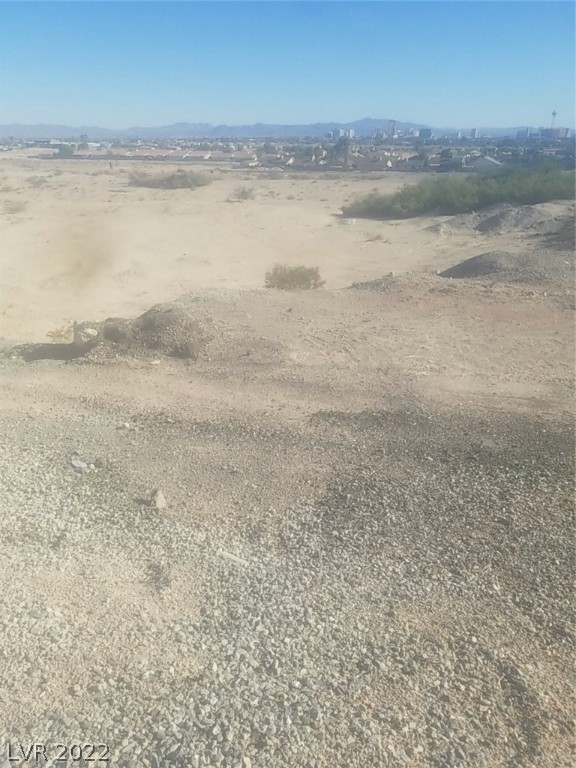 Brooks Ave Property Photo 1