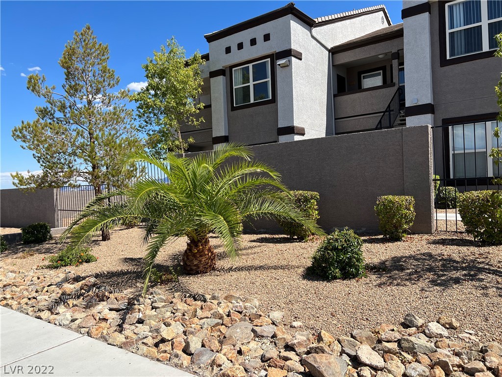 7255 West Sunset Road 2149 Property Photo 1
