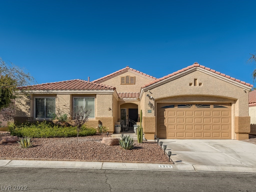 1717 Tranquil Meadows Lane Property Photo 1