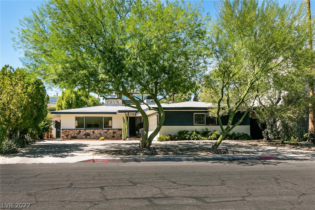 1720 Cochran Street Property Photo 1