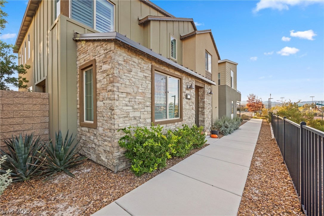 3074 Casarano Court Property Photo 1