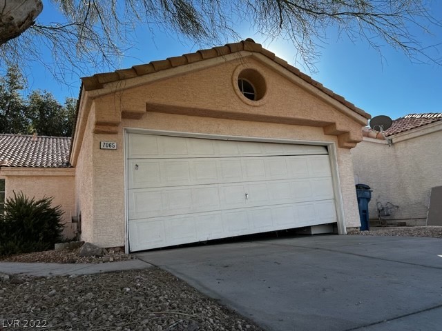 7065 Orange Grove Lane Property Photo 1