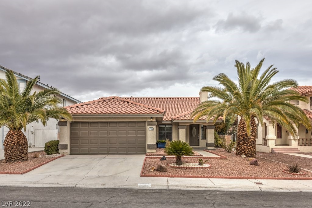 8924 Coast Walk Circle Property Photo 1