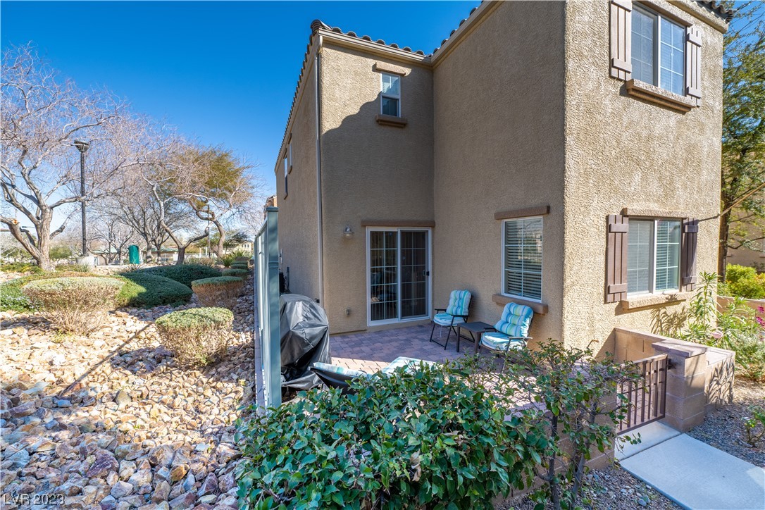 7461 Fancy Court Property Photo 1