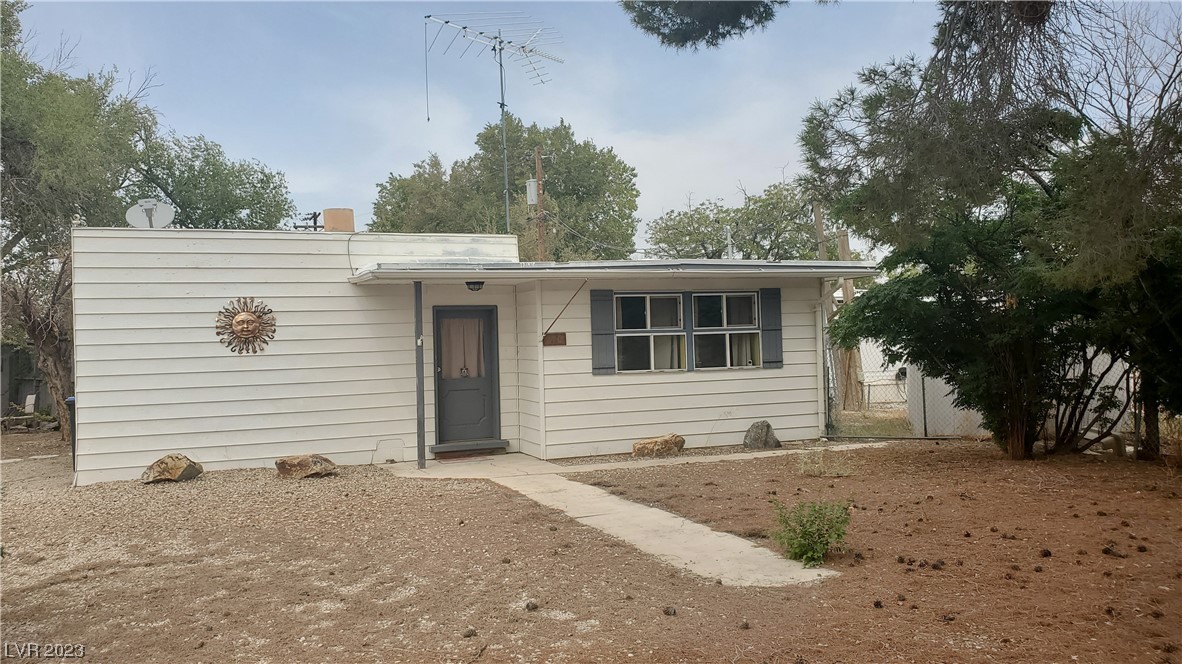 160 West Boulder Lane Property Photo 1