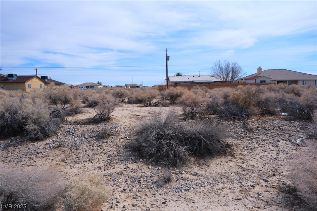 2471 Mandy Property Photo 6