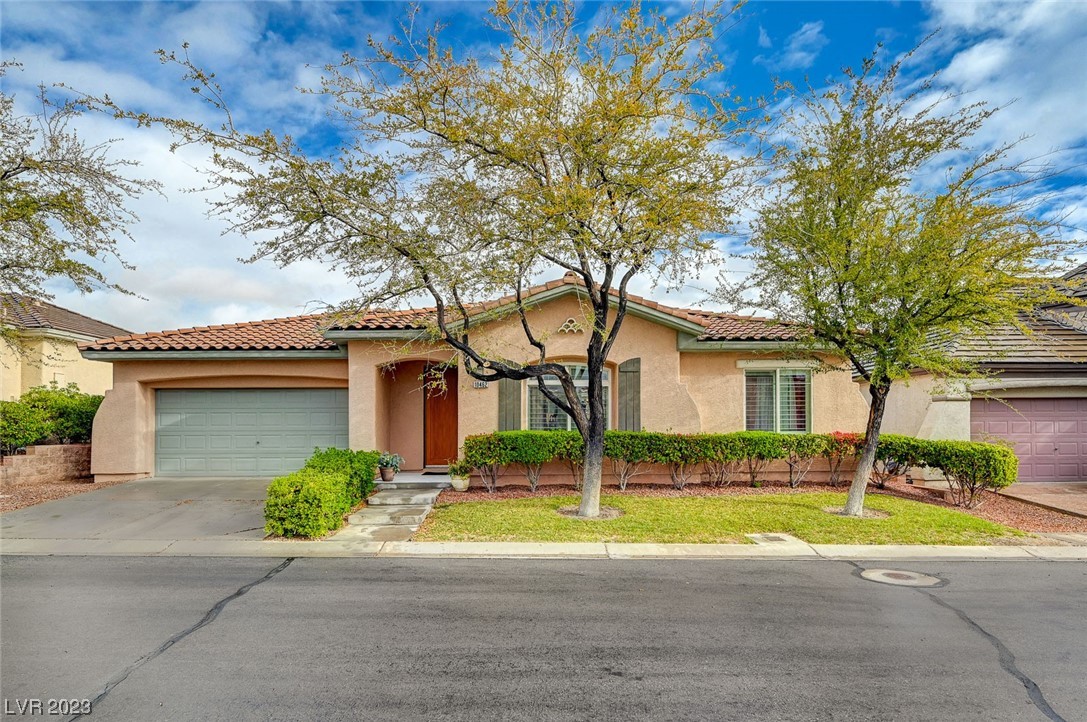 10462 Riverside Park Avenue Property Photo 1