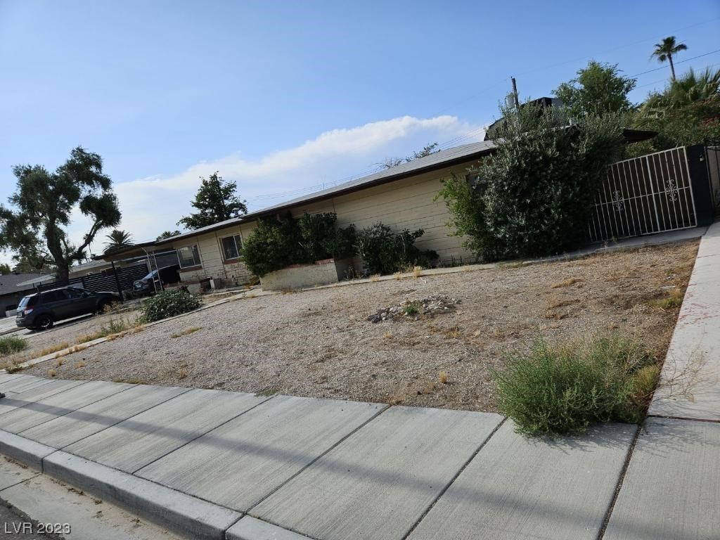 550 Griffith Avenue Property Photo 1