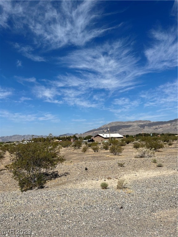 591 East Country Place Road Property Photo 6