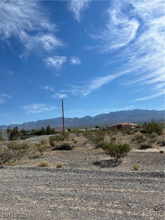 591 East Country Place Road Property Photo 9