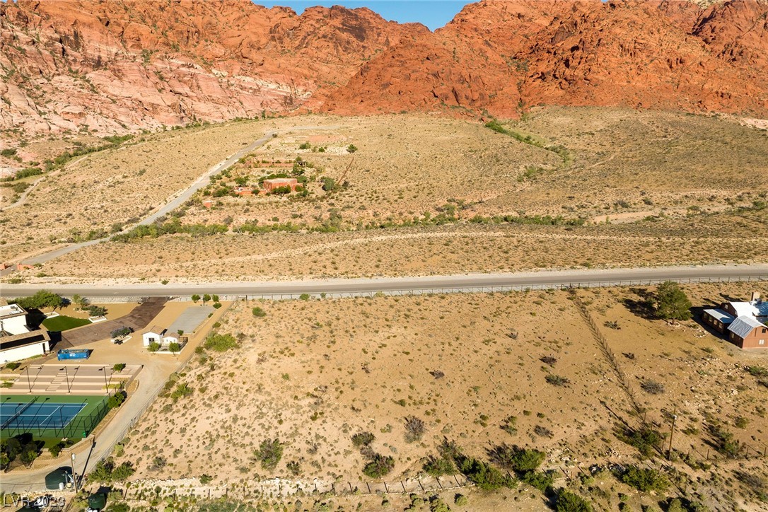 Sandstone Drive Property Photo 4