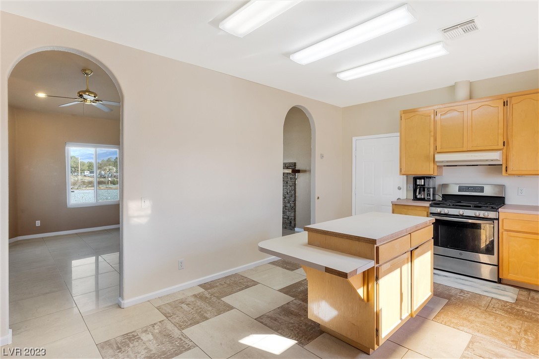 901 Bunarch Road Property Photo 7