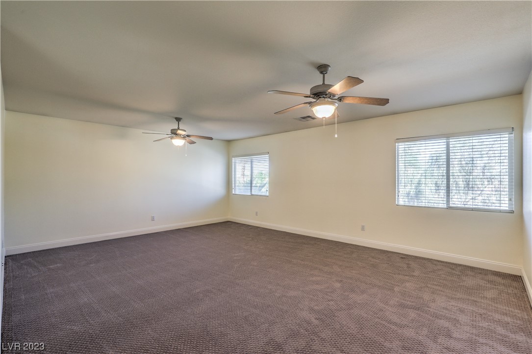 5148 Guardian Peak Street Property Photo 14