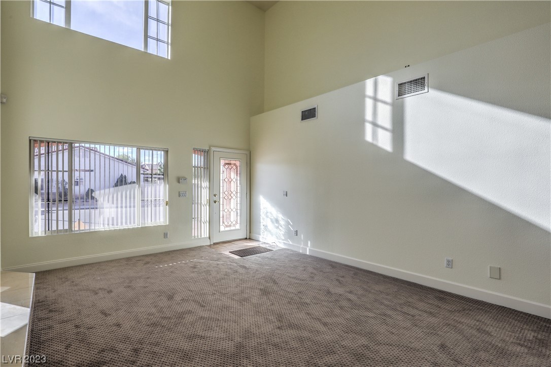 5148 Guardian Peak Street Property Photo 31