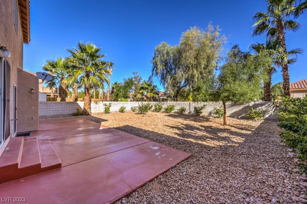5148 Guardian Peak Street Property Photo 36